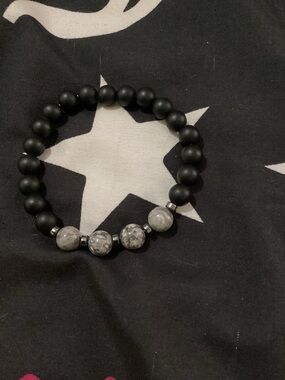 Matte Black & Gray agate Stone Beaded Bracelet